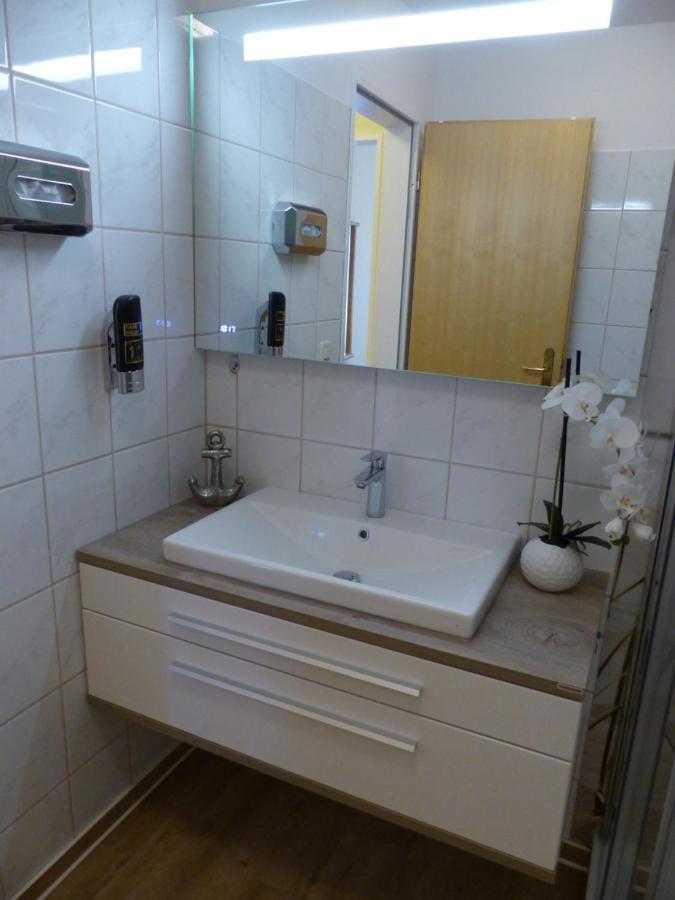 Ferienwohnung 12 - Seewald Haus Huehnergott Sellin  Dış mekan fotoğraf